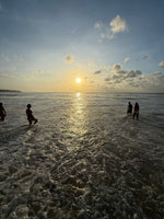 Aterizare in Bali & Apus pe Plaja